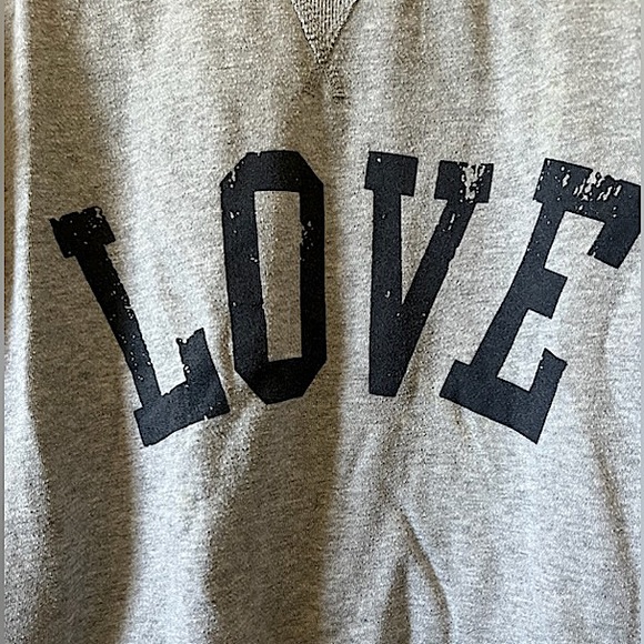 Green Sleeved “Love” pullover - Picture 2 of 5